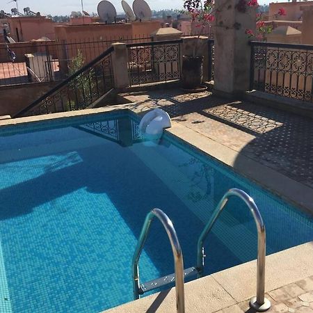 Appartement Tout Confort Avec Possibilite Transport Aeroport Marrakesh Ngoại thất bức ảnh