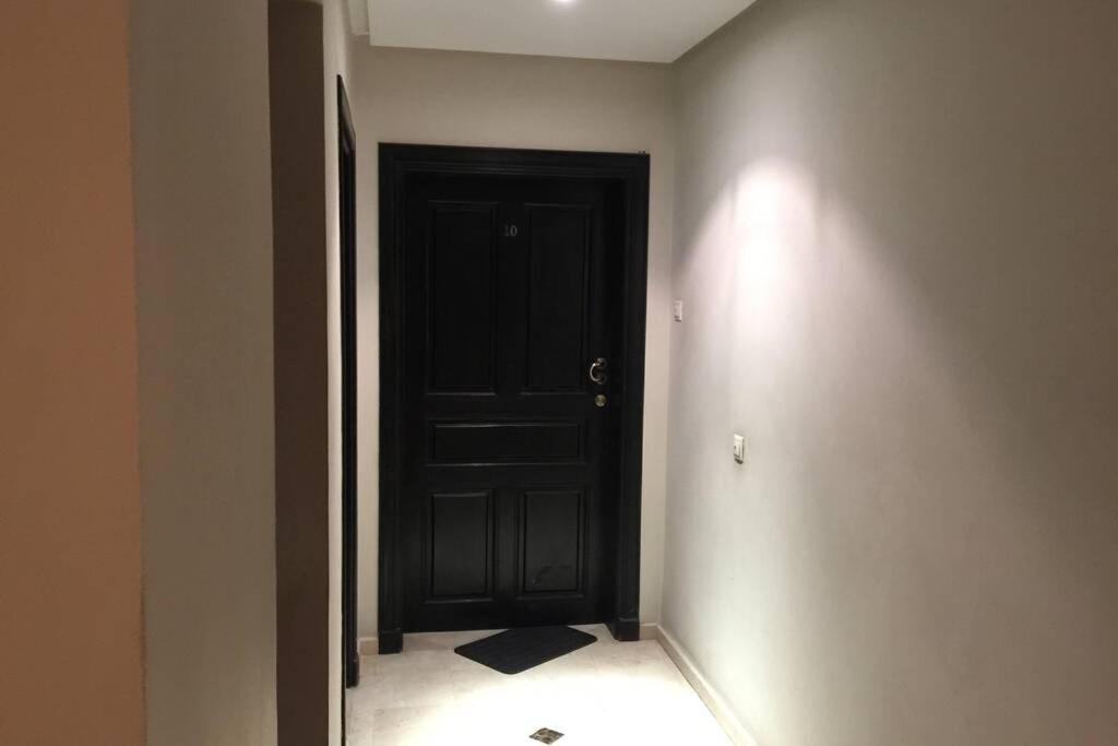 Appartement Tout Confort Avec Possibilite Transport Aeroport Marrakesh Ngoại thất bức ảnh
